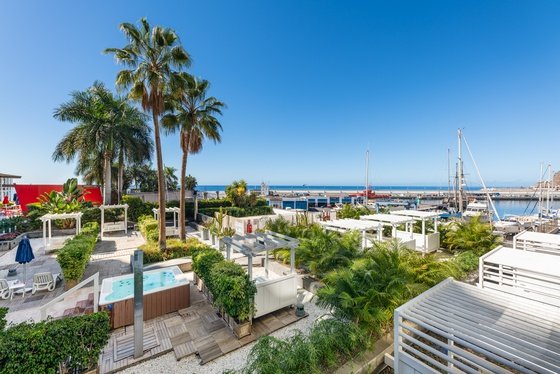 Área sólo adultos Marina Suites Canarias